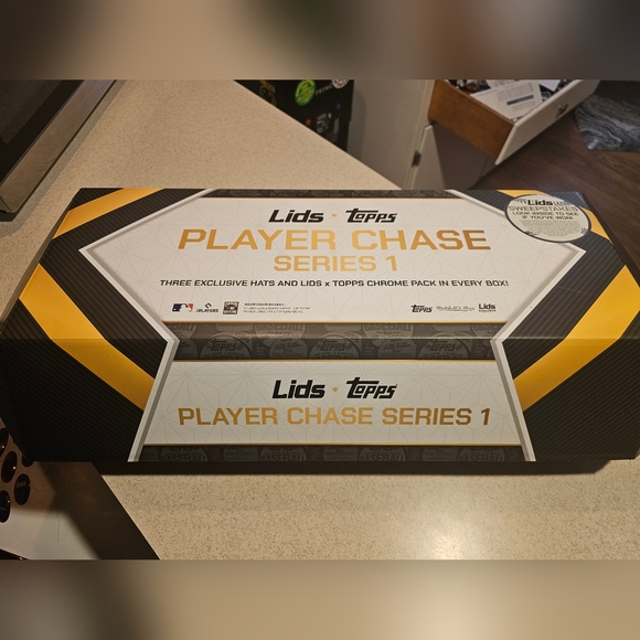 LIDDS X Topps X Mitchell & Ness  EXCLUSIVE SOLD OUT SUPER LIMITED BASEBALL CAPS - Picture 2 of 12